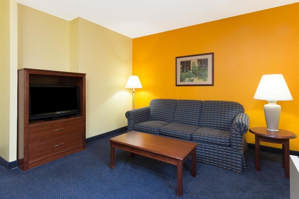 Motel 6 Springfield, Il - Airport Extérieur photo